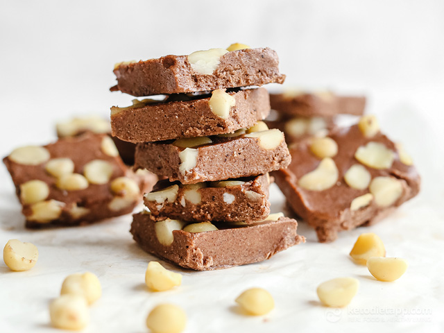 High-Protein Chocolate Macadamia Halva